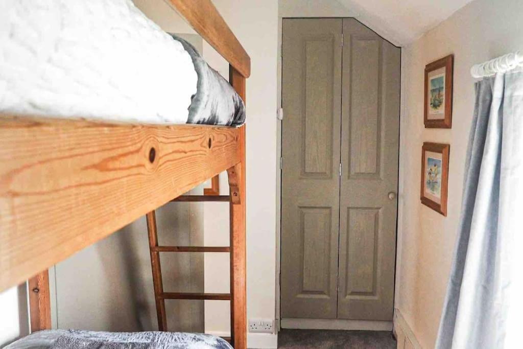 Large Cottage, Beach, Pubs Shops, Netflix, Bbq, Dog Friendly Hunmanby Zewnętrze zdjęcie